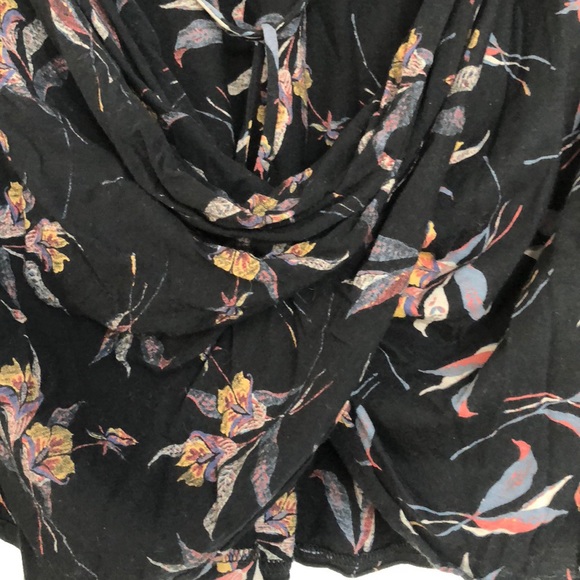 Flash sale 🔥 Free People open back long sleeve! - Picture 4 of 5